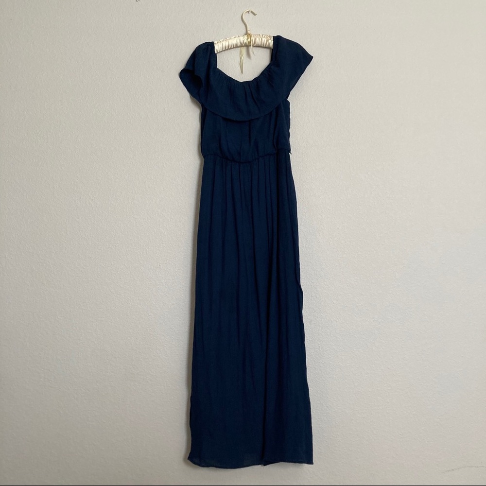 Off shoulder navy blue maxi dress